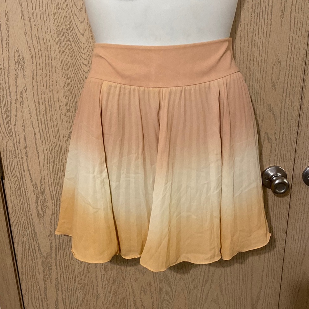 Size 12 flowy pink skirt Ann Taylor